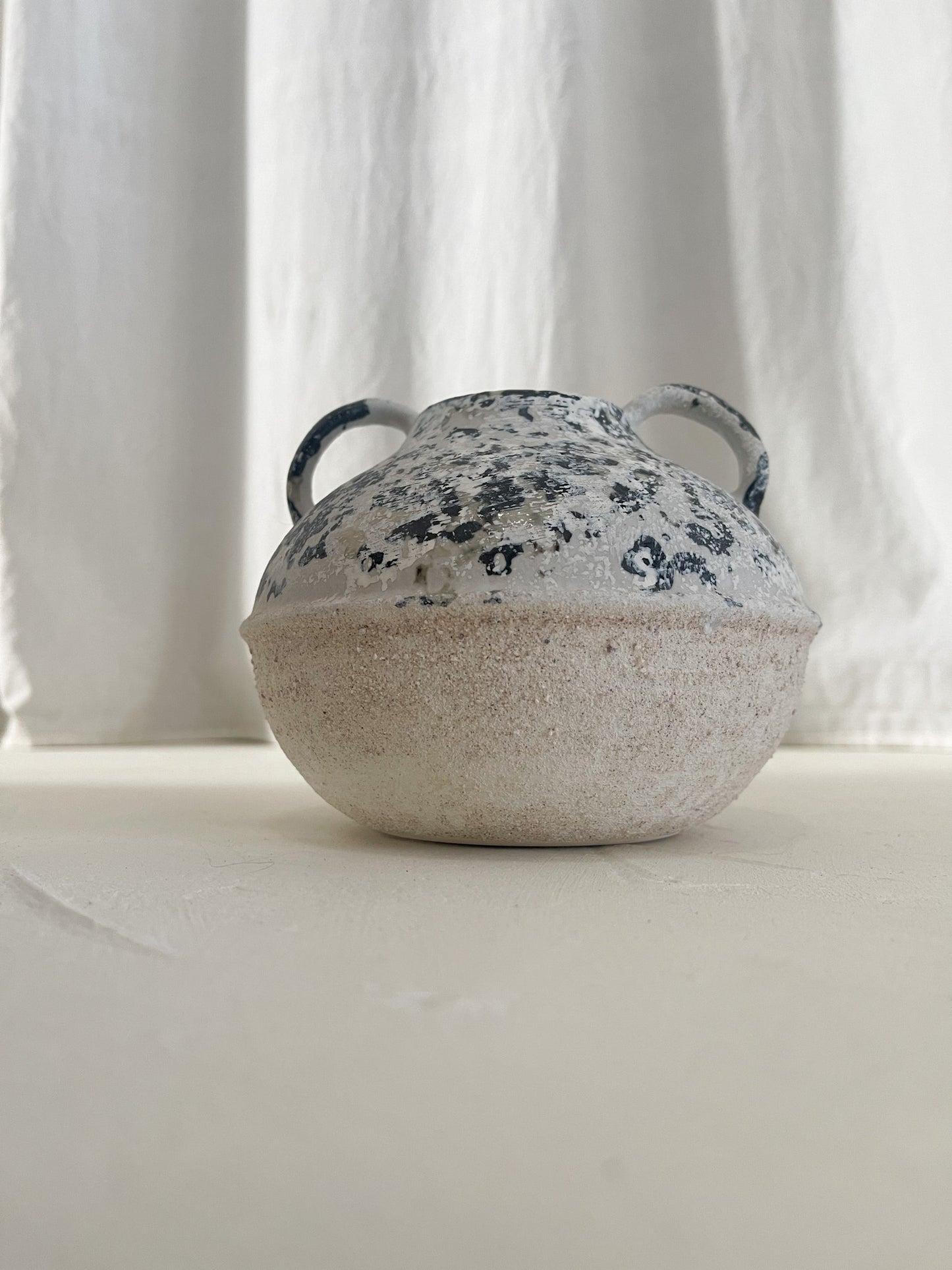 Minimal Small Aged Vase